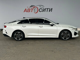 2020 Kia K5 III, белый, 2600000 рублей, вид 4