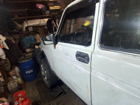 1996 Lada (ВАЗ) 2121 (4x4) I Рестайлинг, белый, 230000 рублей - вид 14