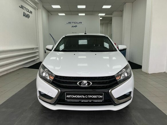 2017 Lada (ВАЗ) Vesta I, белый - вид 1