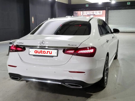 2023 Mercedes-Benz E-Класс 220 d V (W213, S213, C238) Рестайлинг, белый, 4700000 рублей, вид 3