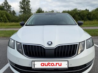 2018 Skoda Octavia III (A7) Рестайлинг, белый, 1499999 рублей, вид 4
