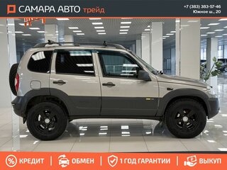 2016 Chevrolet Niva I Рестайлинг, коричневый, 565000 рублей, вид 5