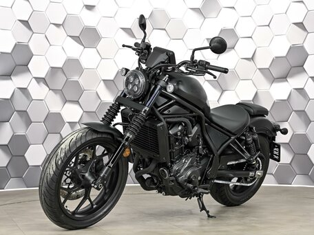 2025 Honda CMX 1100 Rebel, чёрный, 1277000 рублей, вид 2