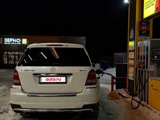 2012 Mercedes-Benz GL-Класс 350 I (X164) Рестайлинг, белый, 2500000 рублей, вид 3
