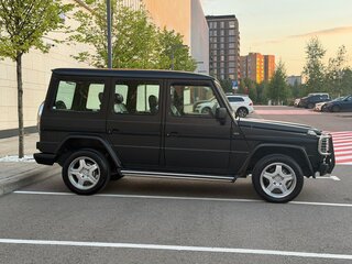 1993 Mercedes-Benz G-Класс 300 II (W463), чёрный, 1250000 рублей, вид 4
