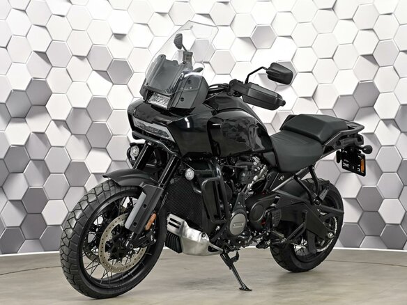 2021 Harley-Davidson Pan America Special, чёрный, 1259000 рублей - вид 1