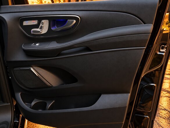 2026 Mercedes-Benz V-Класс Extra Long 300 d экстра длинный III (W447) Рестайлинг 2, чёрный, 13990000 рублей - вид 17