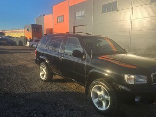 2001 Nissan Pathfinder II, чёрный, 450000 рублей, вид 4