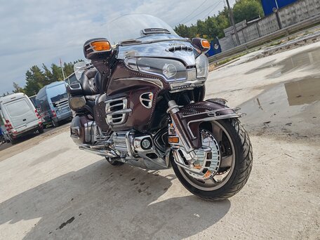 2007 Honda GL 1800 Gold Wing, пурпурный, 950000 рублей, вид 1