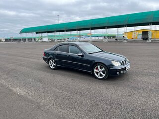 2005 Mercedes-Benz C-Класс 230 II (W203) Рестайлинг, синий, 730000 рублей, вид 3