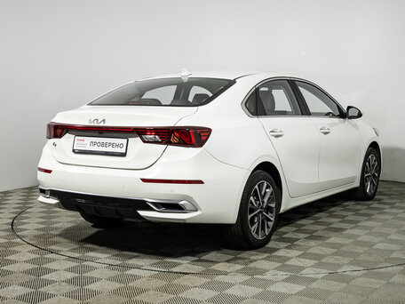 2022 Kia K3 II (China Market), белый, 1769700 рублей, вид 5