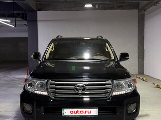 2014 Toyota Land Cruiser 200 Series Рестайлинг 1, чёрный, 4150000 рублей, вид 1