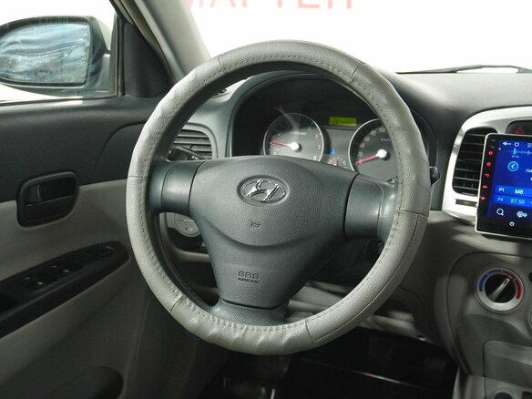 2006 Hyundai Verna II, серебристый, 345000 рублей - вид 16