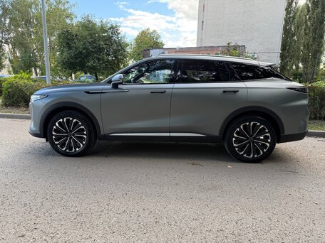 2023 Exeed RX, серый, 2850000 рублей, вид 4