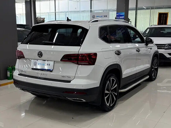 2023 Volkswagen Tharu I, белый - вид 3