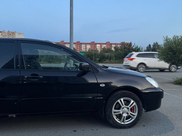 2006 Mitsubishi Lancer IX Рестайлинг, чёрный, 300000 рублей - вид 5