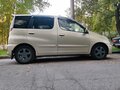 2002 Toyota FunCargo, серый, 380000 рублей - вид 2