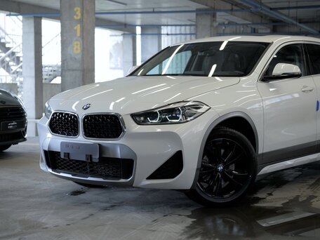 2020 BMW X2 sDrive20i I (F39), белый, 2280000 рублей, вид 1