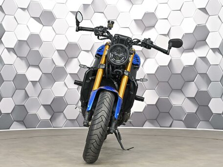 2023 Yamaha XSR900, синий, 1077000 рублей, вид 5