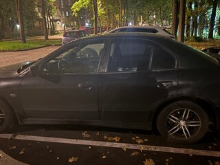 2001 Mitsubishi Galant VIII Рестайлинг, чёрный, 165000 рублей, вид 1