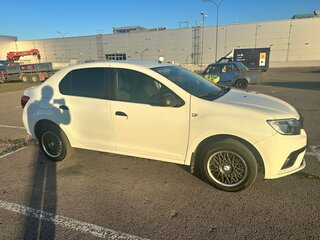 2019 Renault Logan II Рестайлинг, белый, 730000 рублей, вид 4