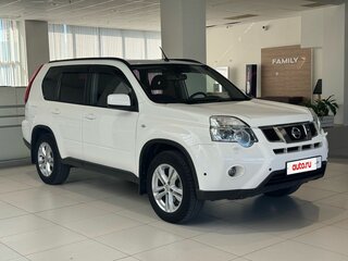 2014 Nissan X-Trail II Рестайлинг, белый, 1399000 рублей, вид 3