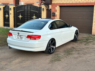 2009 BMW 3 серии 320i V (E90/E91/E92/E93), белый, 1100000 рублей, вид 2