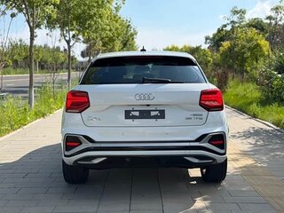 2023 Audi Q2 L 35 TFSI I Рестайлинг, белый, 1730001 рублей, вид 5