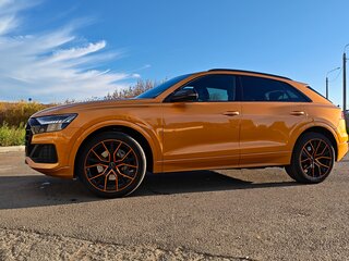 2019 Audi Q8 45 TDI I (4M), оранжевый, 6250000 рублей, вид 4