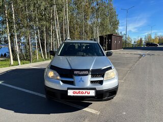 2008 Mitsubishi Outlander I, серебристый, 445000 рублей, вид 3
