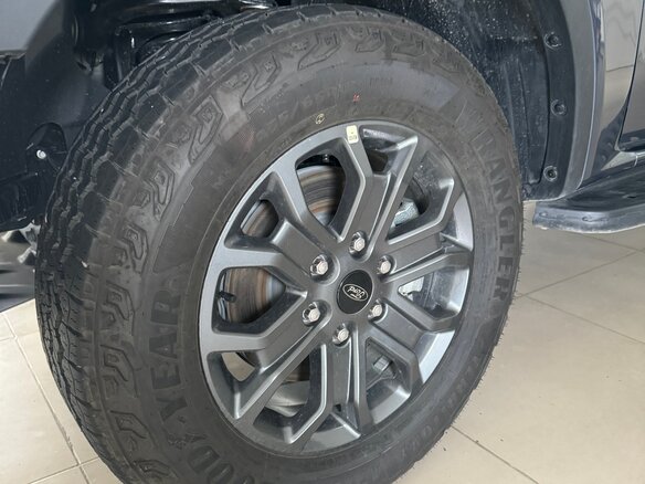 2026 Ford Ranger T6.2, синий, 5500000 рублей - вид 5