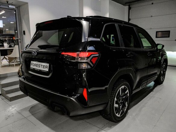 2026 Subaru Forester VI, чёрный - вид 6