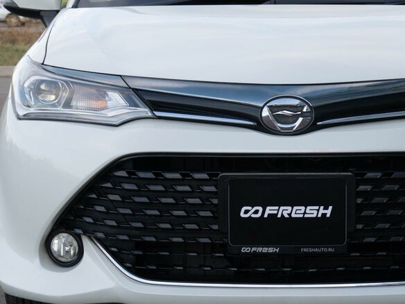 2015 Toyota Corolla Fielder XI (E160, E170, E180), белый, 1399000 рублей - вид 5