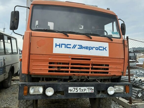 2011 НефАЗ 4208, оранжевый, 1300000 рублей - вид 5