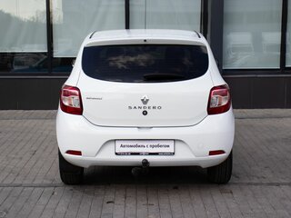 2018 Renault Sandero II Рестайлинг, белый, 1025000 рублей, вид 4