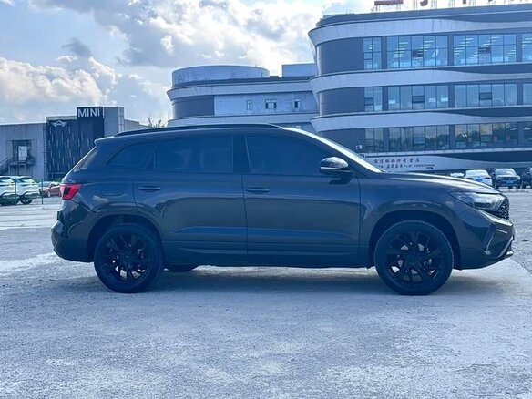 2022 Jetta VS7 I Рестайлинг 1, чёрный - вид 6