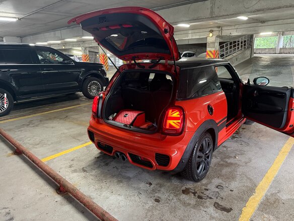 2020 Mini Hatch JCW III (F55/F56) Рестайлинг, оранжевый, 3100000 рублей - вид 21