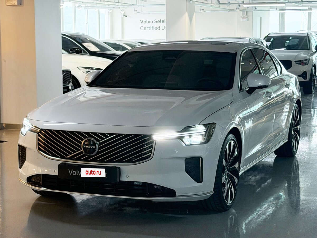 Открыть фотографии: Volvo S90 II Рестайлинг 2
