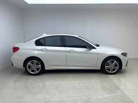 2021 BMW 1 серии 120i III (F52) Рестайлинг, белый, 1750000 рублей, вид 5