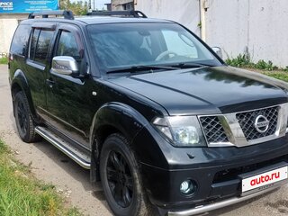 2006 Nissan Pathfinder III, чёрный, 900000 рублей, вид 3