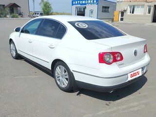 2010 Volkswagen Passat B6, белый, 750000 рублей, вид 4
