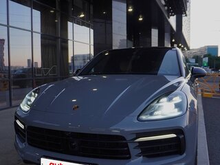 2021 Porsche Cayenne III, серый, 9850000 рублей, вид 1
