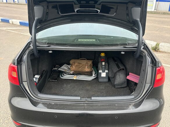 2012 Volkswagen Jetta VI, чёрный, 950000 рублей - вид 11