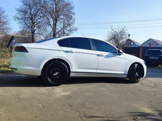 2018 Volkswagen Passat B8, белый, 1700000 рублей, вид 5