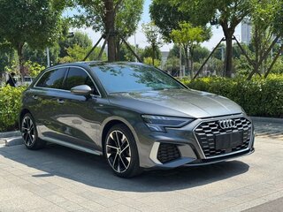 2023 Audi A3 Sportback 35 TFSI IV (8Y), серый, 1898046 рублей, вид 3