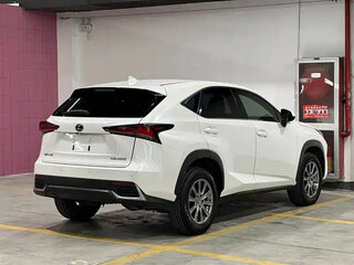 2018 Lexus NX 200 I Рестайлинг, белый, 2585000 рублей, вид 4