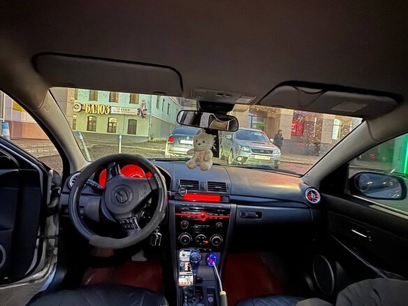 2008 Mazda 3 5-speed I (BK) Рестайлинг, серебристый, 460000 рублей - вид 8