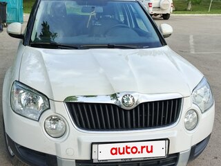 2011 Skoda Yeti I, белый, 1050000 рублей, вид 3