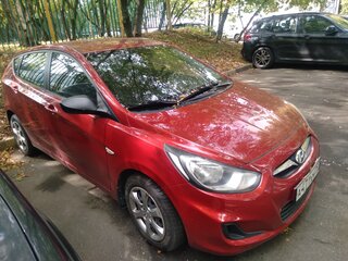 2012 Hyundai Solaris I, красный, 600000 рублей, вид 3