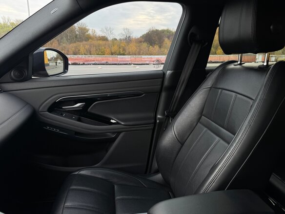 2019 Land Rover Range Rover Evoque II, серый, 3500000 рублей - вид 10